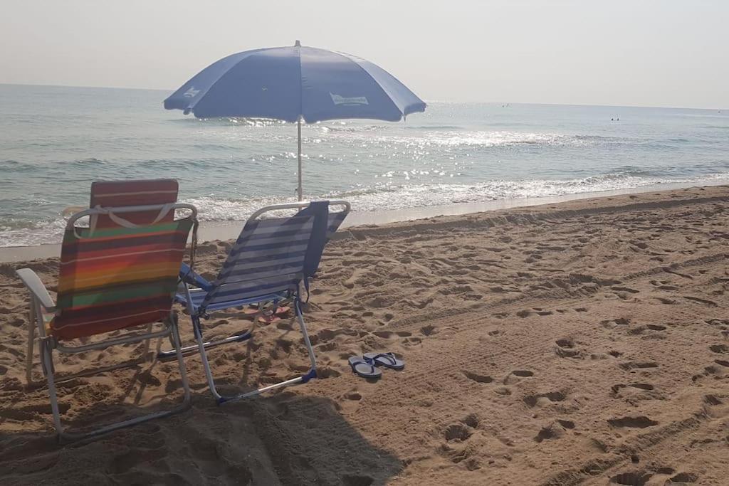 Chalet Adosado En La Playa De El Perellonet Con Piscina, Pista Tenis Valencia Exteriör bild